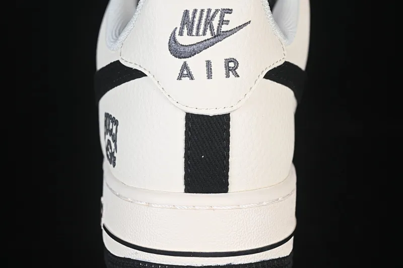 All categories Nk Air Force 1 Air Force series Nk Air Force 1 Low Air Force low-top Nike Air Force 1'07 Low Gucci co-branded off-white black canvas hook Air Force 1 low-top casual sneakers XD2588-605